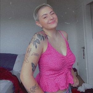 Meet your Posher, Emma